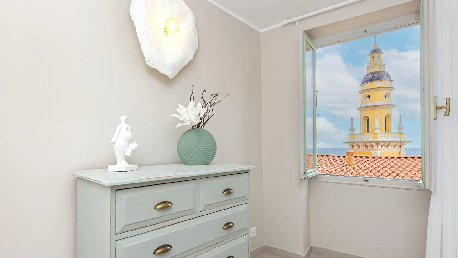 Maison Vieux Chateau - Vue Mer Imprenable - Menton Vieille Ville Сasa de vacaciones